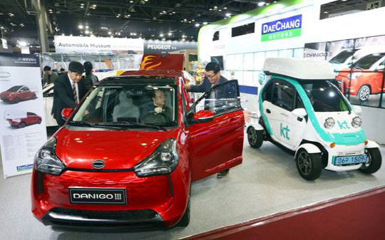 대창모터스의 초소형 화물형 전기차 '다니고Ⅲ'. <서울모터쇼조직위원회 제공>